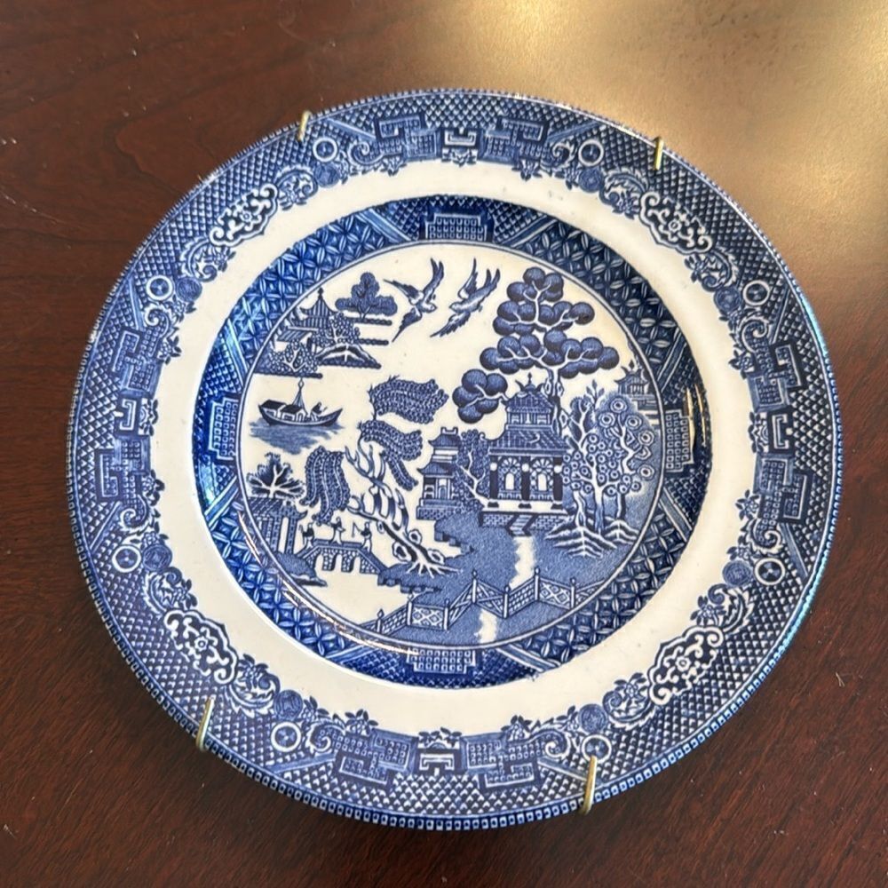 Willow Johnson Bros. England Ironstone 6” Dessert Plate